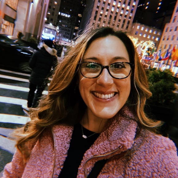 Meet your Posher, lexy - Picture 3 of 3